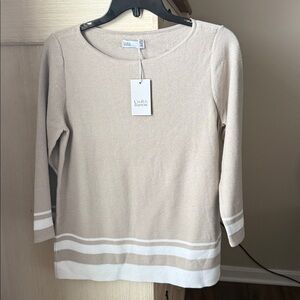 Croft & Barrow Boat Neck 3/4 Sleeve Pullover Khaki and White Top